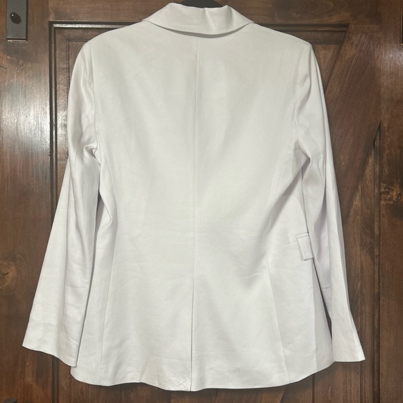 Alice + Olivia Macey Linen-Blend Blazer. Size 12. Matching pants also available. - Picture 6 of 9